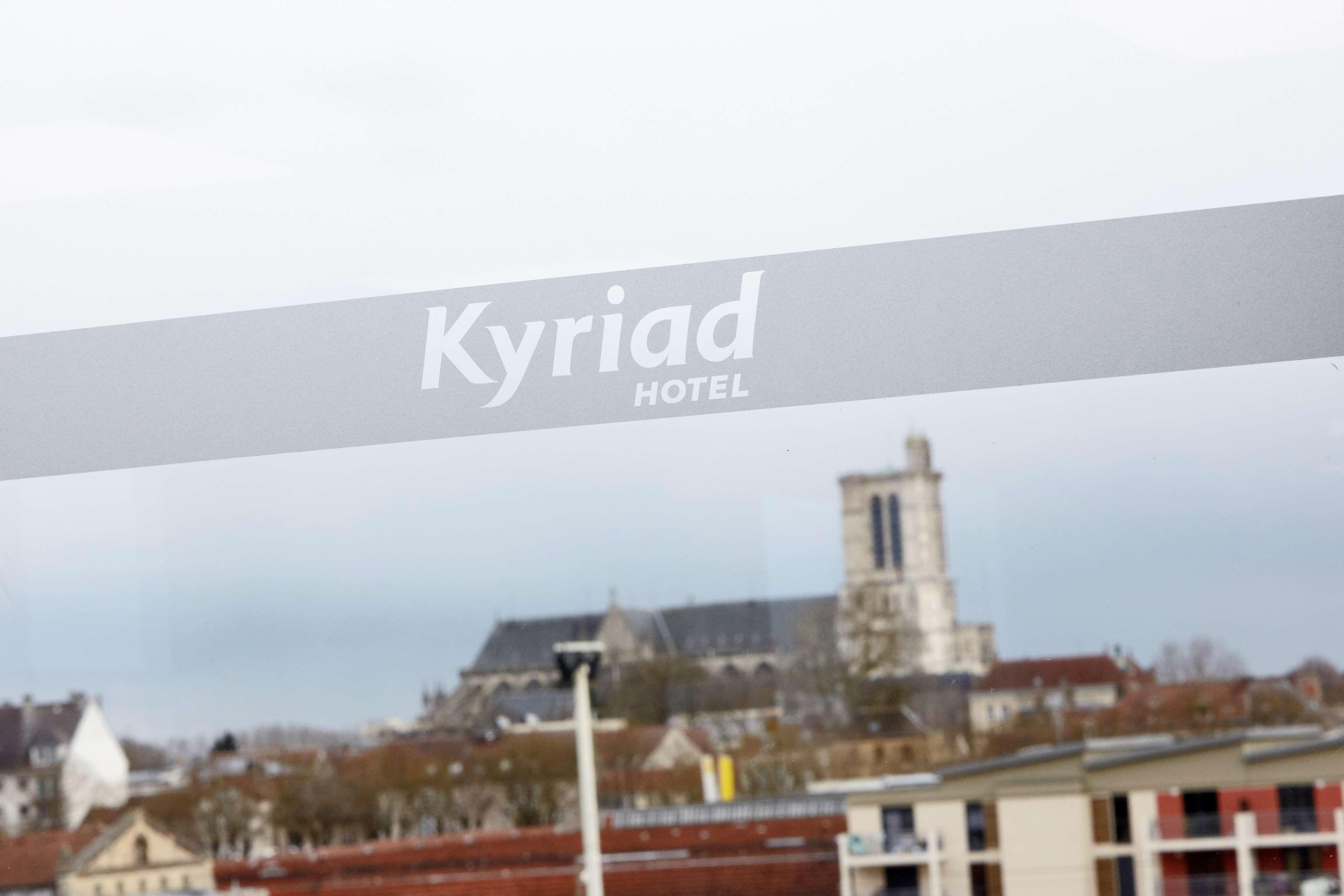 Kyriad Troyes Centre Bagian luar foto