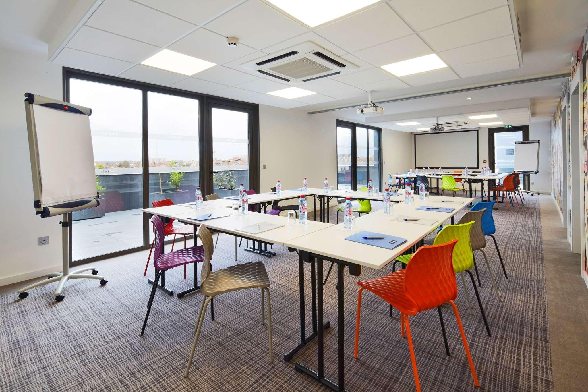 Kyriad Troyes Centre Bagian luar foto