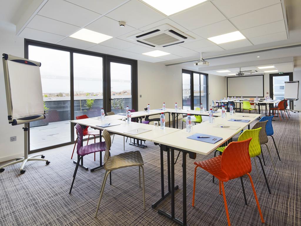 Kyriad Troyes Centre Bagian luar foto